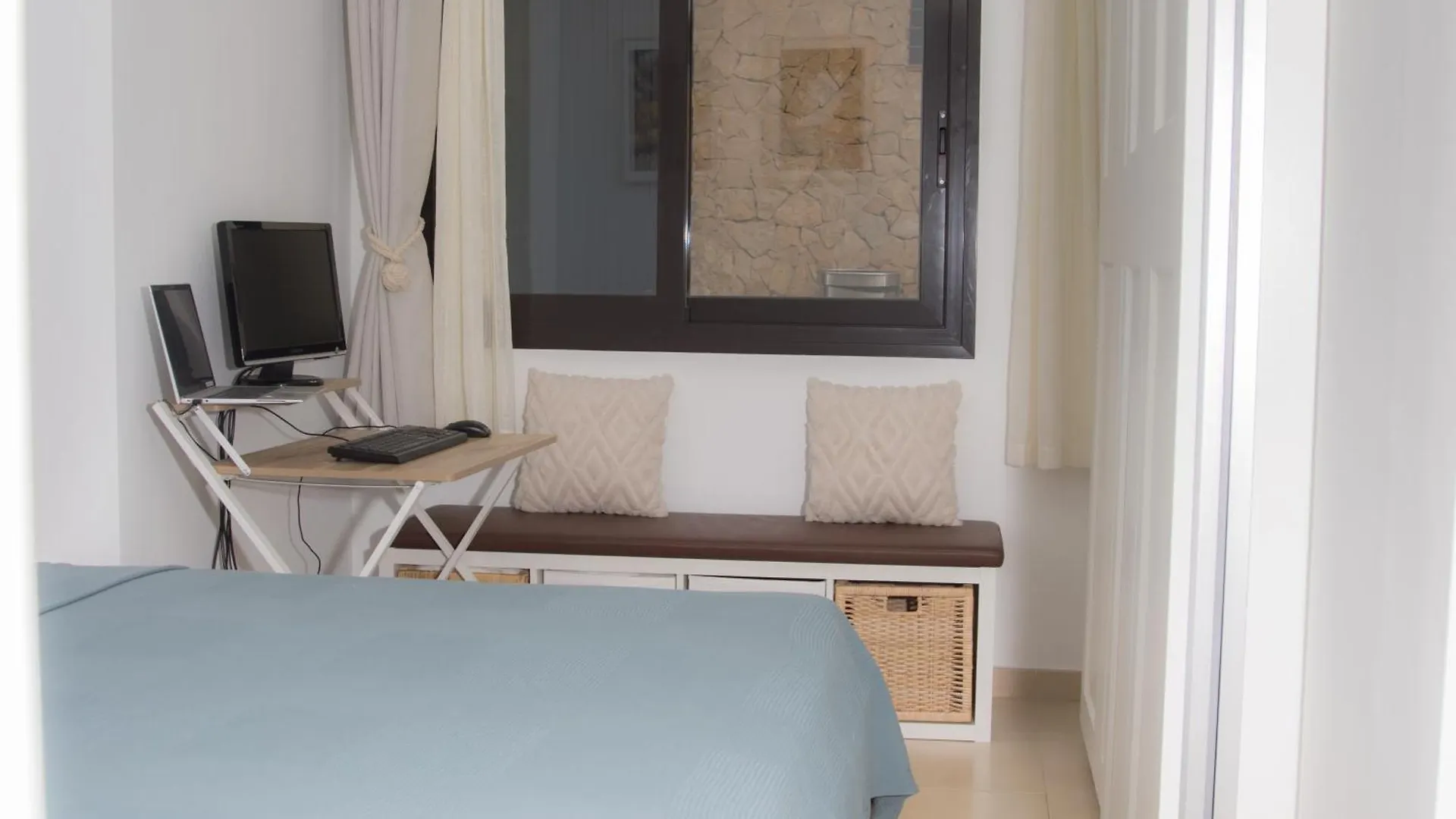 Modern Beach Apartment - La Maca Tamariu Spagna